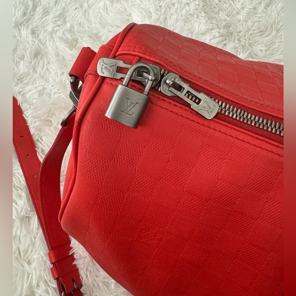 Louis Vuitton Travel bag special color, as new! Used twice, 100% authentic - Picture 5 of 8